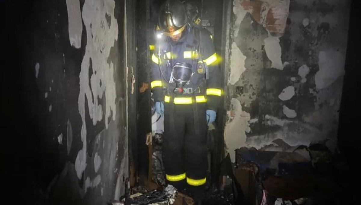 Atendidas tres personas por el incendio de una vivienda en Torrejón de Ardoz (Madrid)