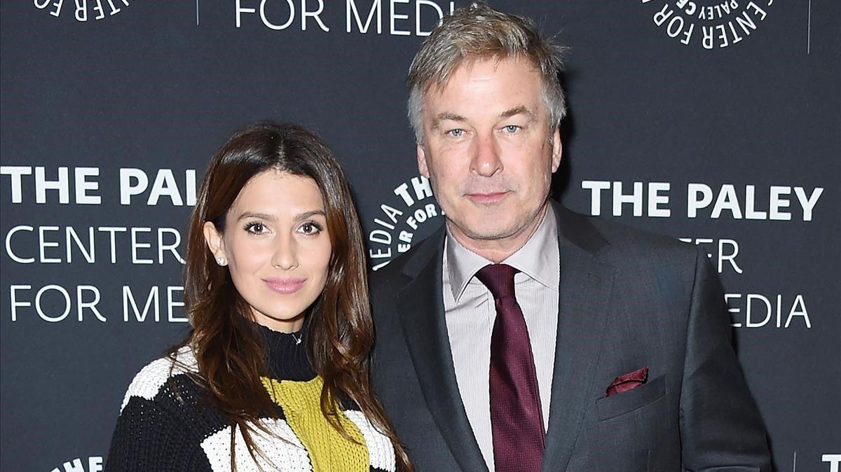 lmmarco40789321 new york  ny   november 02  hilaria baldwin and husband  act190919132210