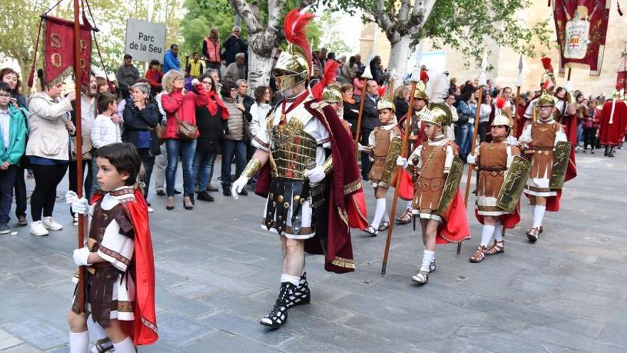 Un moment de la processó de Divendres Sant a Manresa.