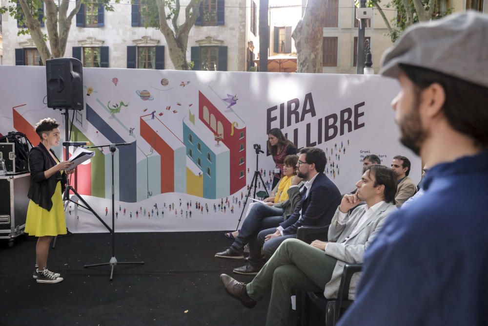 Laia Martínez inaugura la Fira del Llibre con una defensa de la libertad creativa