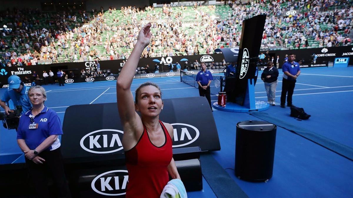 Halep celebra su victoria en Australia, donde aspira a su primer Grand Slam