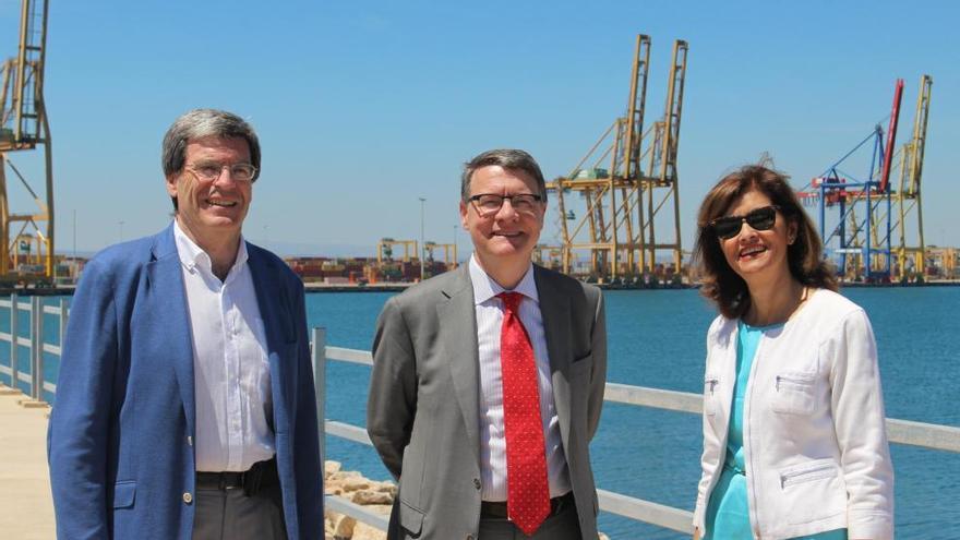 Jordi Sevilla junto a Aurelio Martínez y Ana Botella