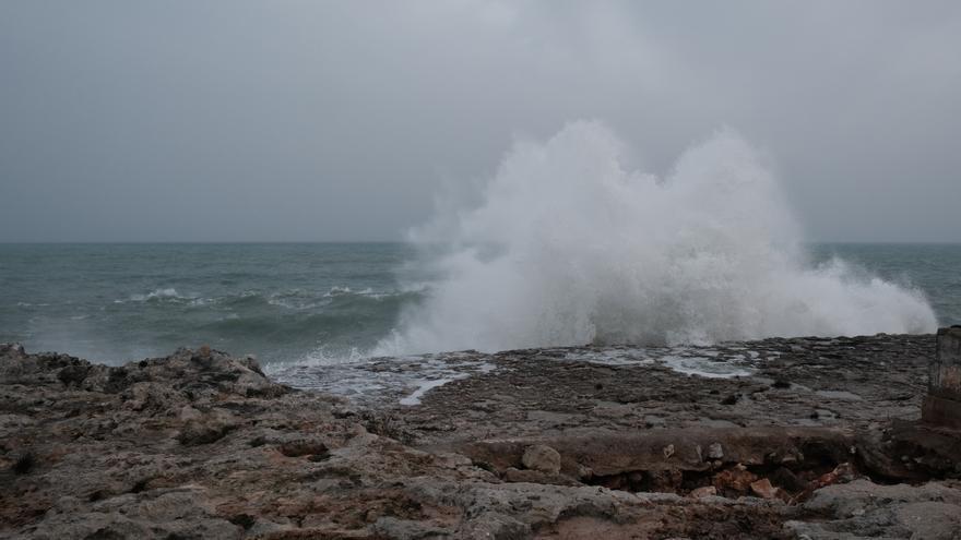 Radar meteorológico | Alerta por fuerte oleaje y vientos costeros en Baleares, con olas de hasta 8 metros