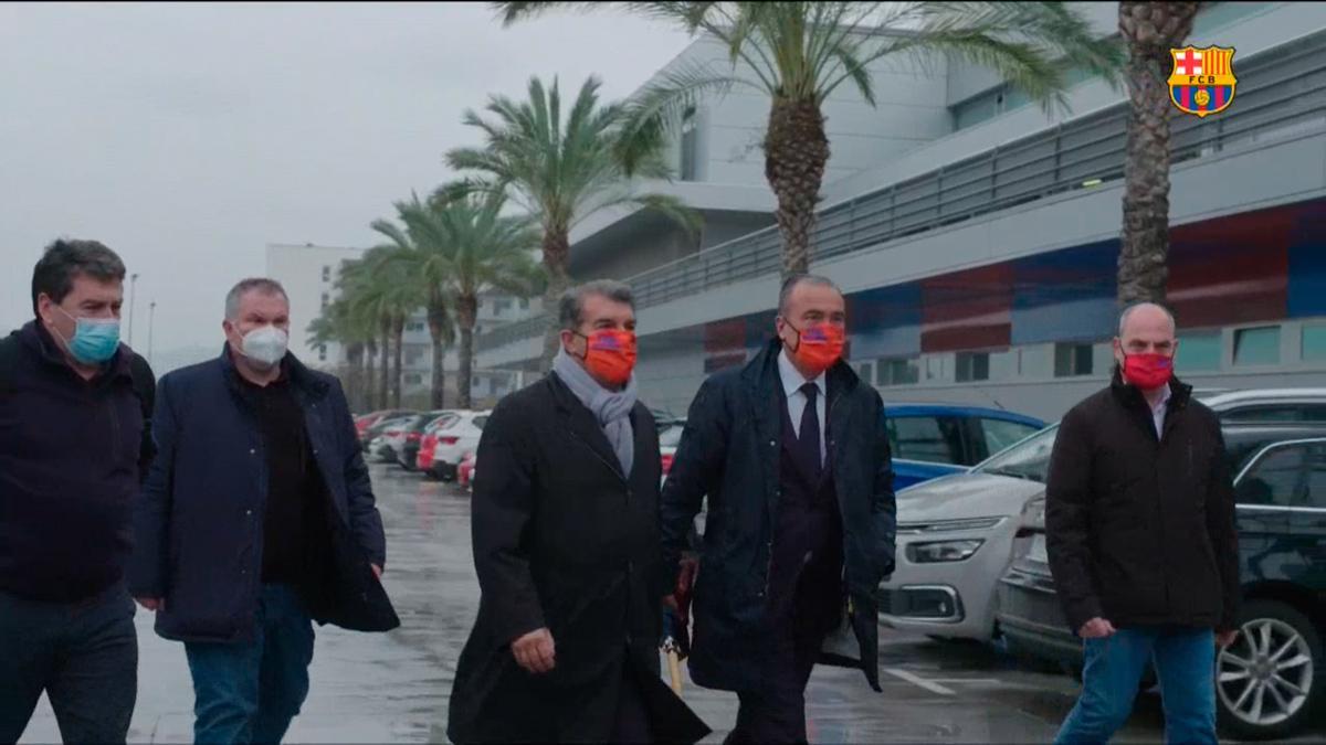 Así ha sido el primer día de Laporta en la Ciudad Deportiva del Barça