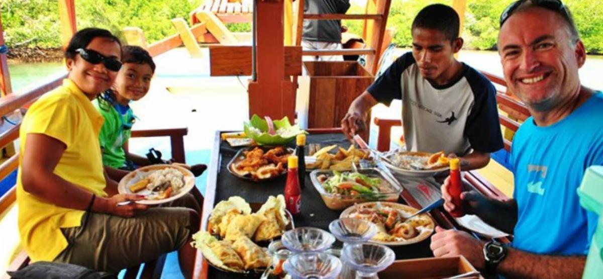 Así era el barco en el que la familia valenciana fallecida iba a ver la isla de Komodo