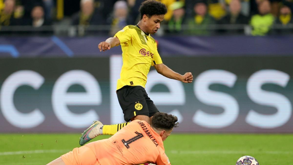 Karim Adeyemi marcó para el Dortmund el único gol en la ida contra el Chelsea