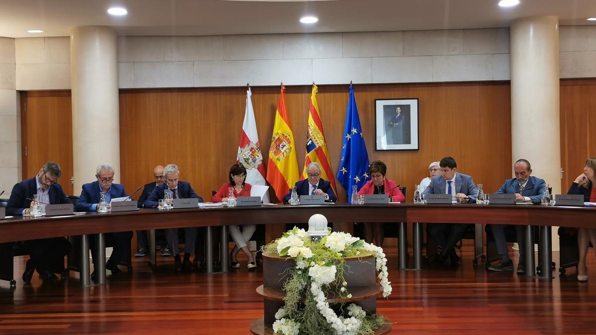 Un momento del pleno de la Diputación Provincial de Zaragoza.
