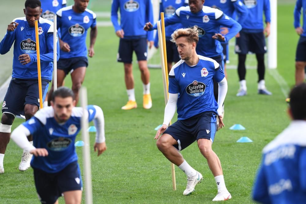 Sesión a puerta cerrada en Riazor