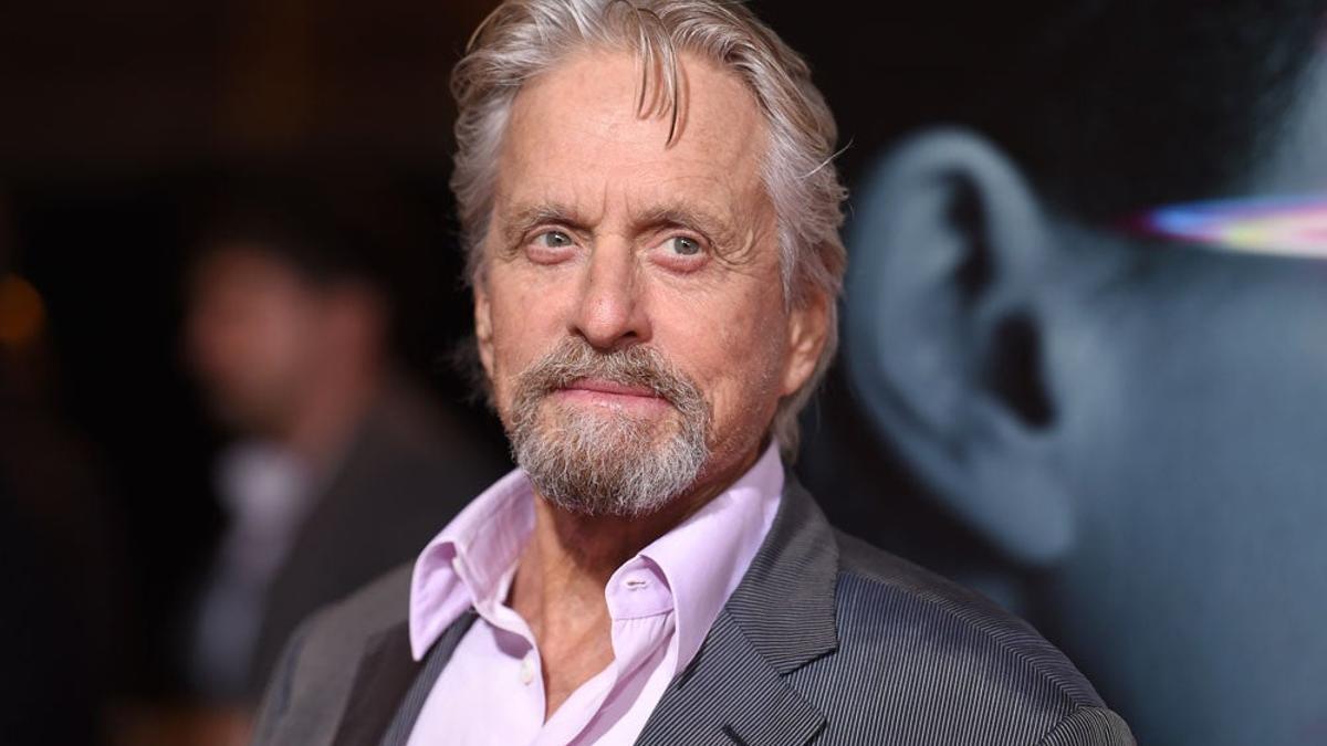 Michael Douglas, acusado con preaviso