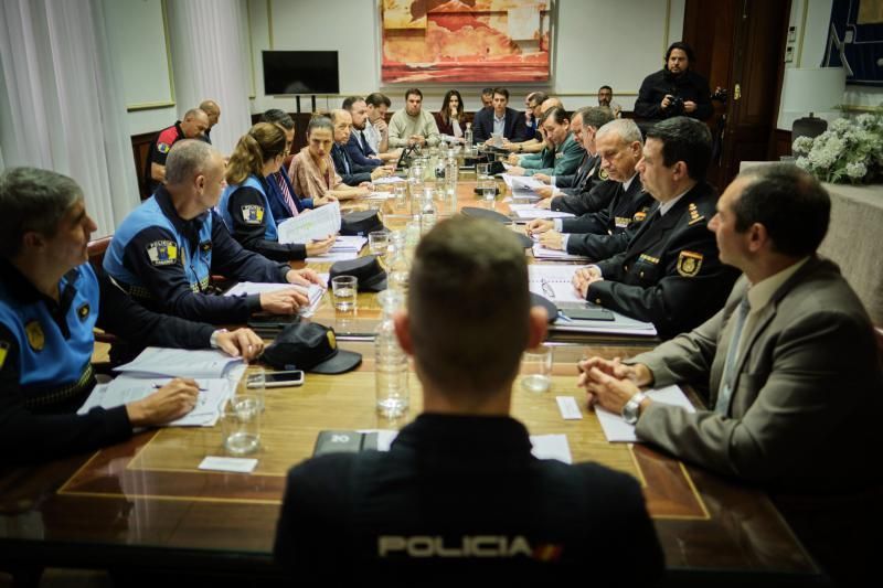 El Ayuntamiento de Santa Cruz de Tenerife reúne la Junta Local de Seguridad previa para el Carnaval 2020  | 10/02/2020 | Fotógrafo: Andrés Gutiérrez Taberne