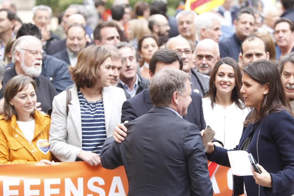 Concentración de Ciudadanos en defensa del Estatuto de Autonomía