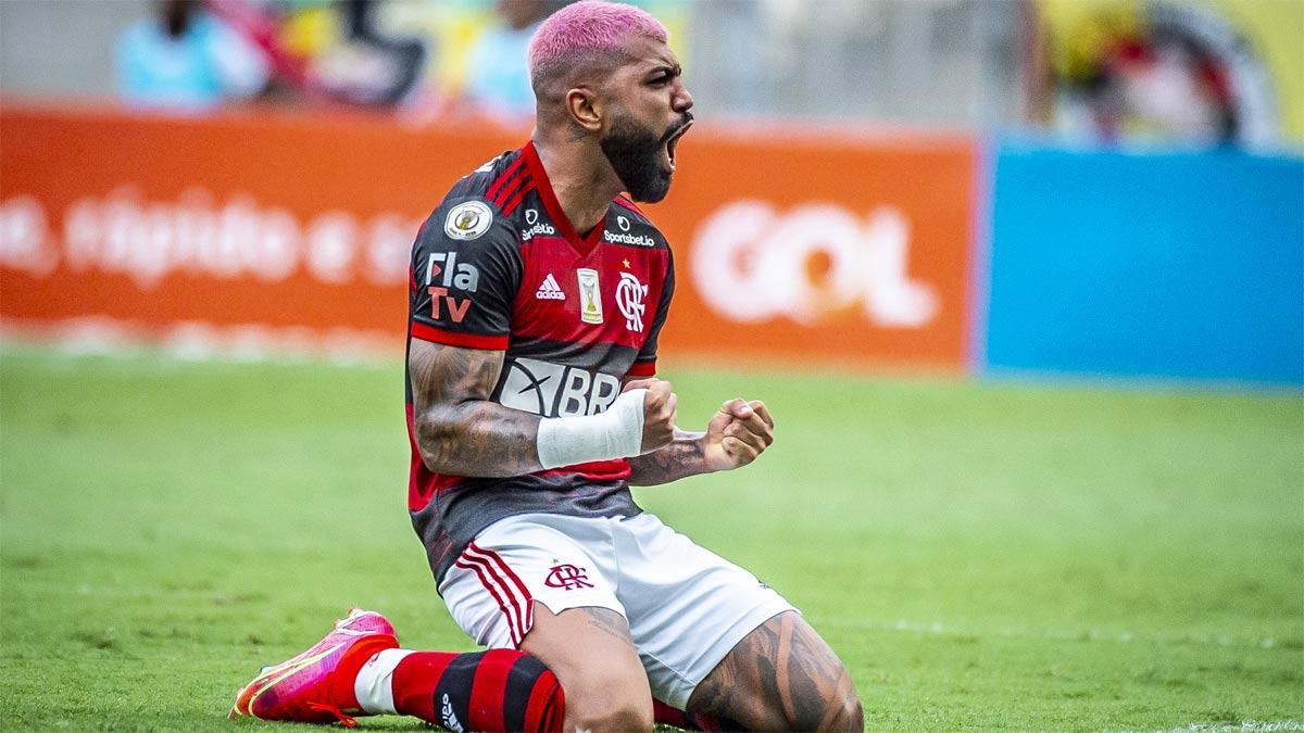 Gabigol celebra su último tanto con el Flamengo