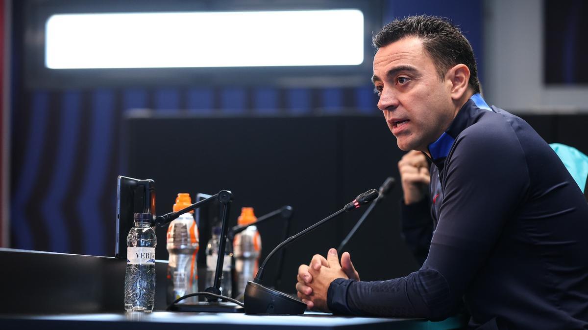 Xavi analiza el partido ante el Atlético de Madrid en rueda de prensa