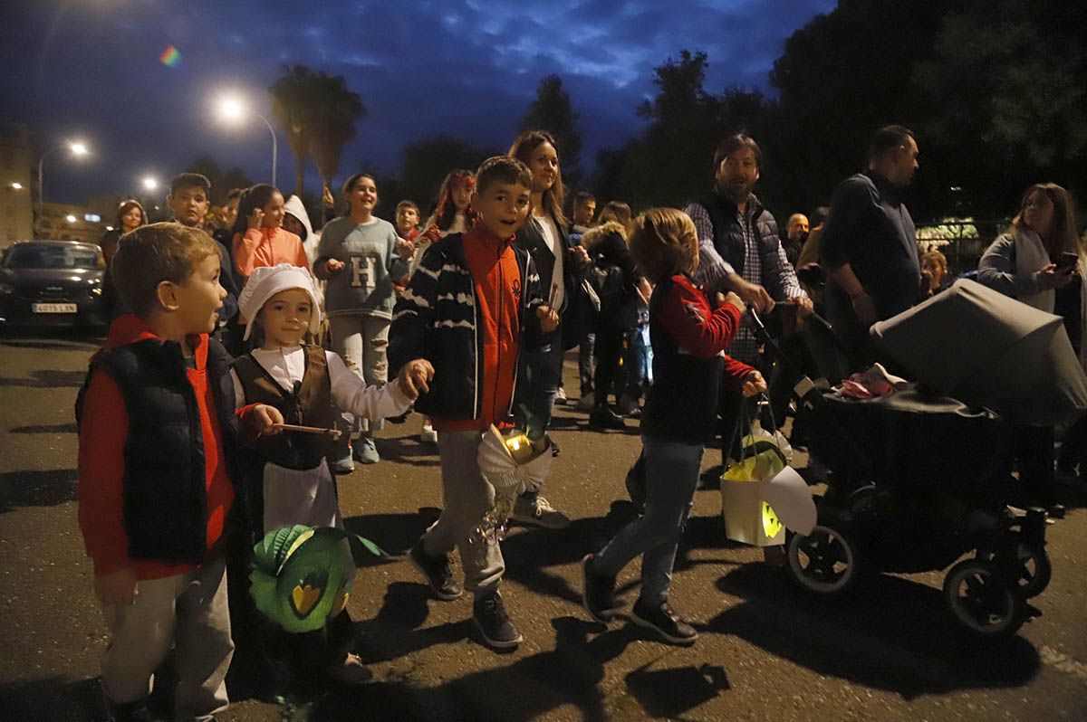 El CEIP Al Ándalus celebra su Sankt Martin por las calles de Vista Alegre