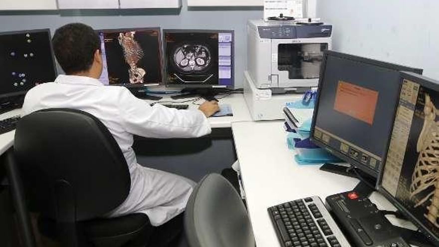 Área de radiología e imagen de un hospital. // Alba Villar