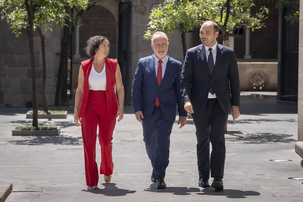 La consellera de Economia, Alícia Romero; el ministro de Política Territorial, Ángel Víctor Torres; y el conseller de Presidència, Albert Dalmau. La consellera de Economia, Alícia Romero; el ministro de Política Territorial, Ángel Víctor Torres; y el conseller de Presidència, Albert Dalmau.