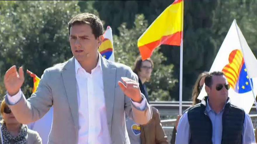 Ciudadanos da cobijo en sus listas a ex altos cargos de PSOE y PP