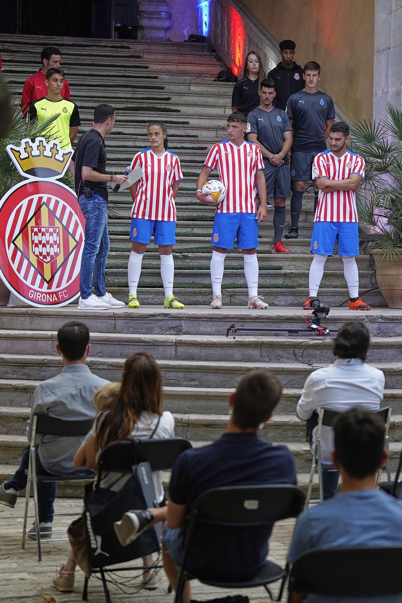 El Girona presenta les equipacions per la temporada 2021-22