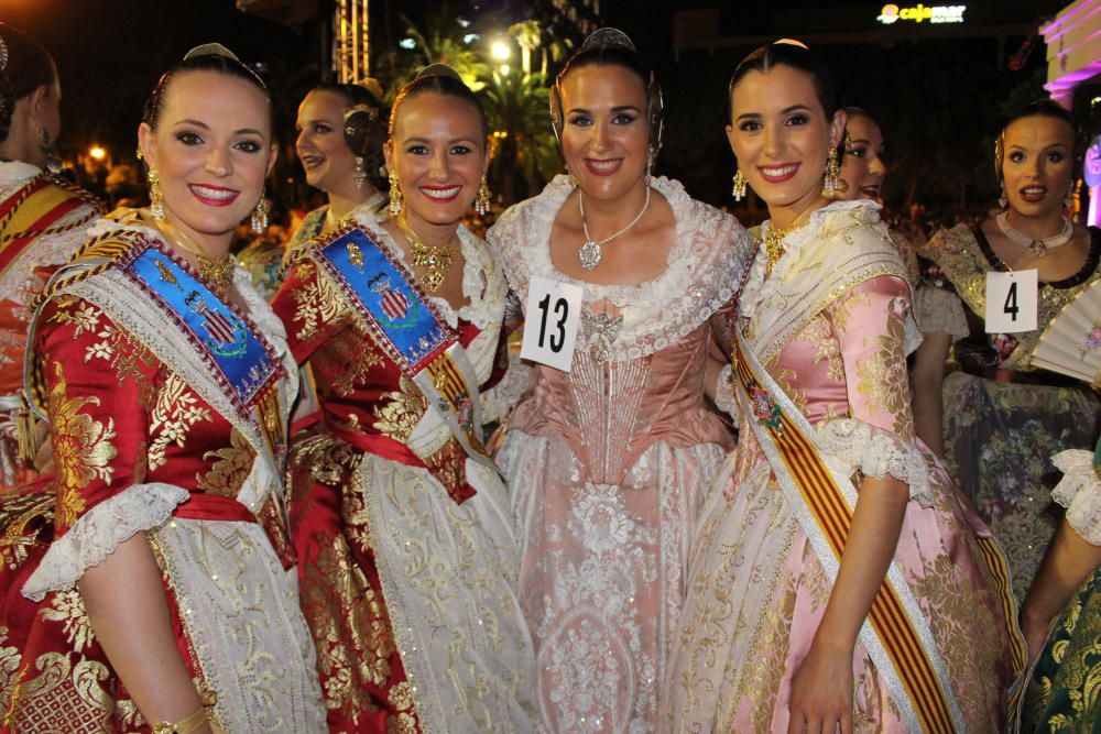 Silvia, Mireia y Meritxell, con una amiga entre las candidatas