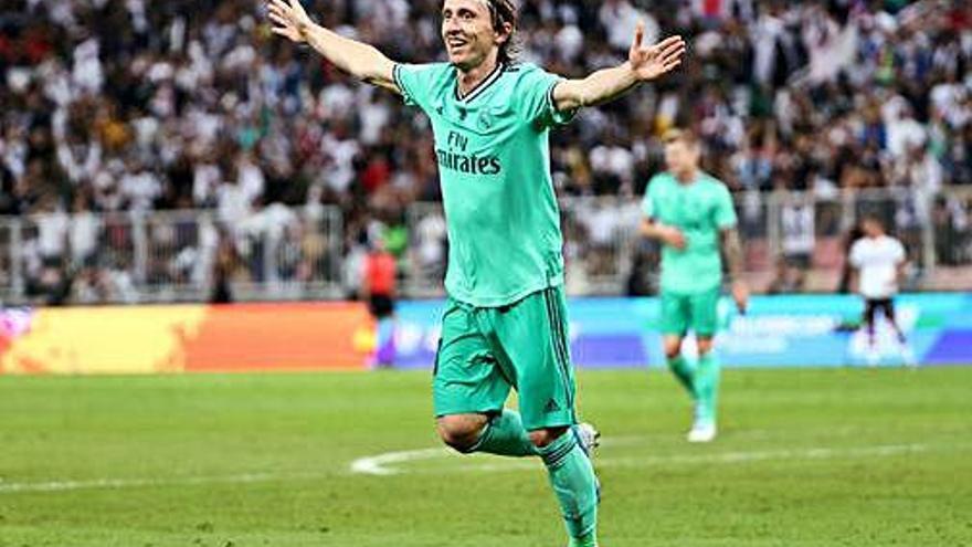 Modric celebra el tercer gol del Reial Madrid.