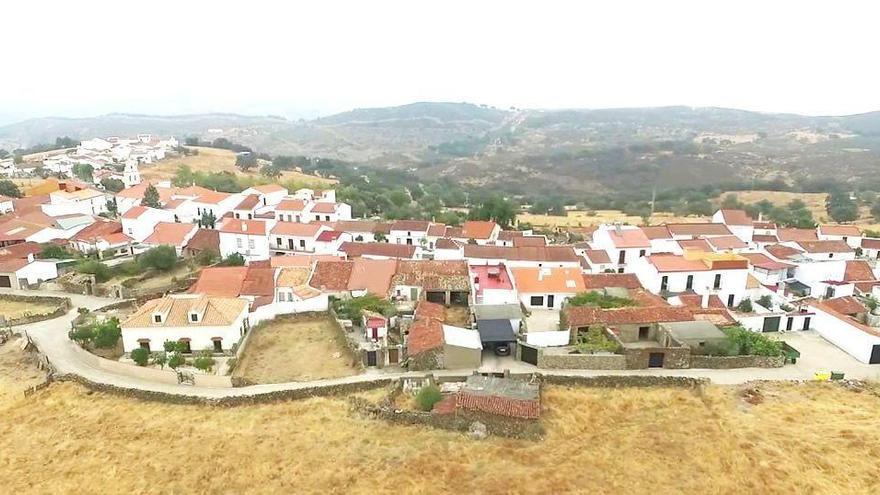 El Madroño, el único pueblo de la provincia de Sevilla libre del virus.