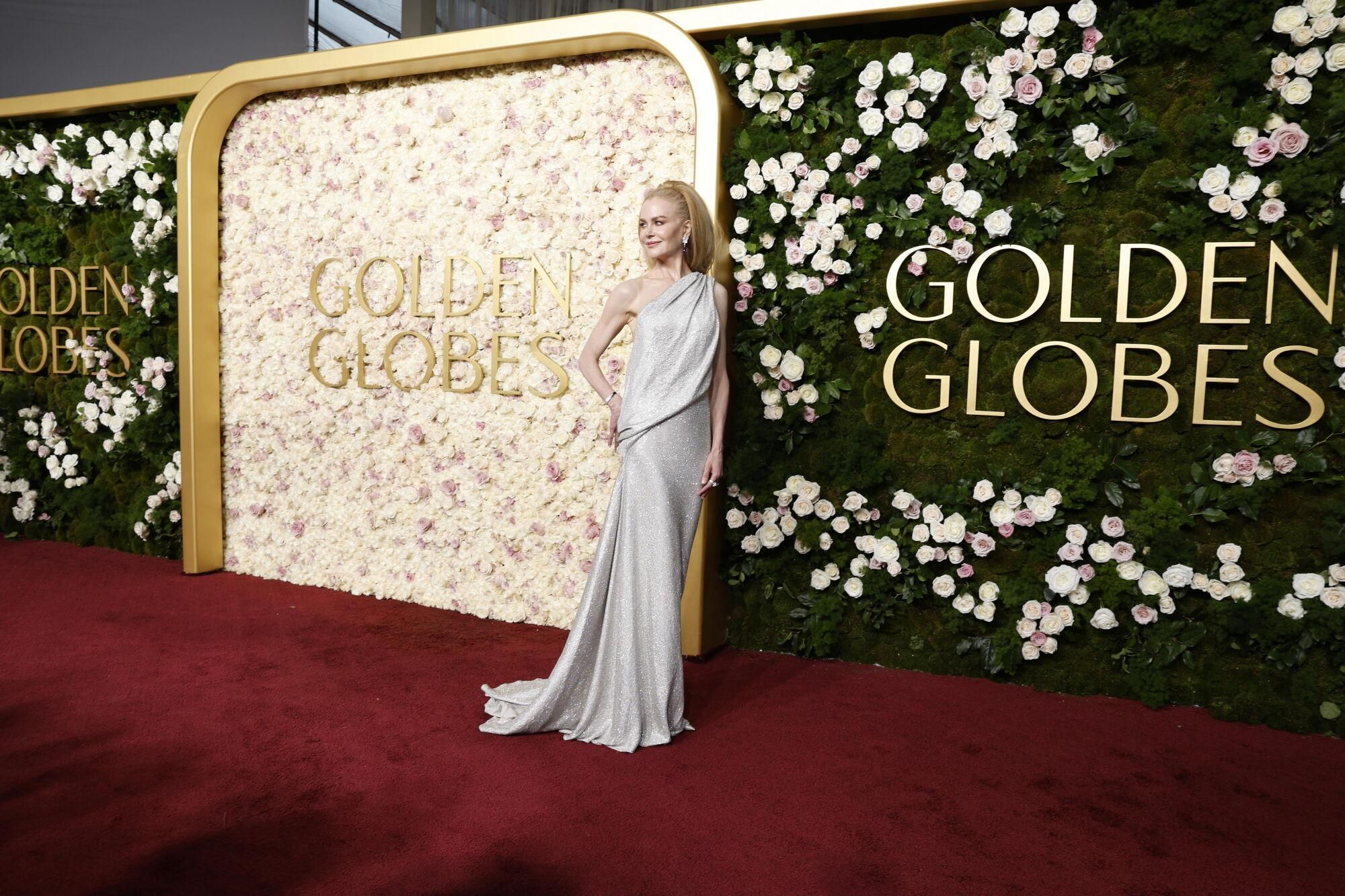 Beverly Hills (United States), 05/01/2025.- Nicole Kidman arrives for the 82nd annual Golden Globe Awards ceremony at the Beverly Hilton Hotel in Beverly Hills, California, USA, 05 January 2025. Artists in various film and television categories are awarded Golden Globes by the Hollywood Foreign Press Association. EFE/EPA/CAROLINE BREHMAN
