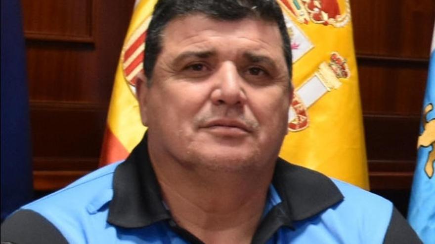 Antonio Hernández.