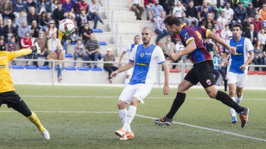 Gol de Piquero en el encuentro de la primera vuelta