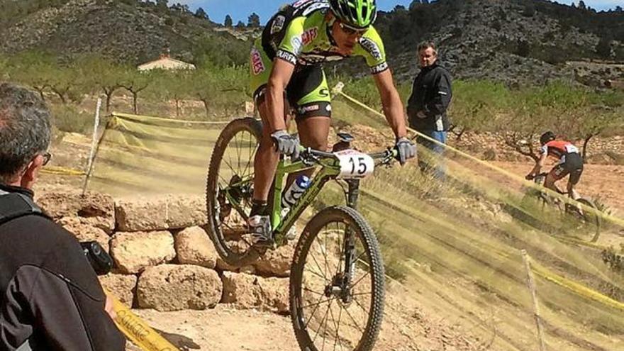 Els ciclistes del Tomàs Bellès han aconseguit llocs d&#039;honor