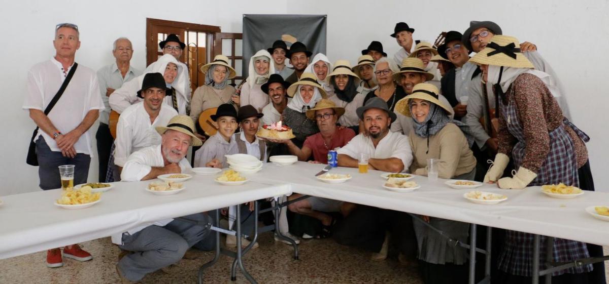 Miembros de la agrupación musical celebrando el 50 aniversario de su fundación. | | ONDA FUERTEVENTURA