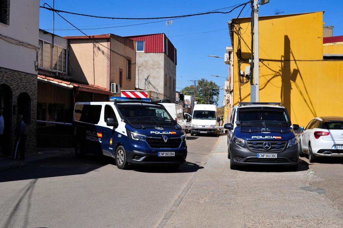 Fotogalería | Operación policial por el último tiroteo en Badajoz: registros en San Roque y Las Moreras