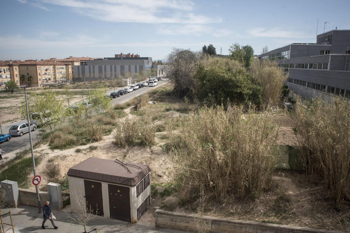 MANRESA . BARRI SAGRADA FAMILIA . SOSTRE CIVIC . FUTUR EDIFICI DE PROTECCIO OFICIAL EN REGIM DE LLOGUER CARRER PILAR BERTRAN VALLES I CARRETERA PONT DE VILOMARA