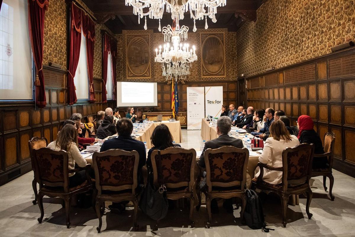 La reunión para impulsar la Tex-Med Alliances, con el liderazgo de la patronal Texfor. La reunión para impulsar la Tex-Med Alliances, con el liderazgo de la patronal Texfor.