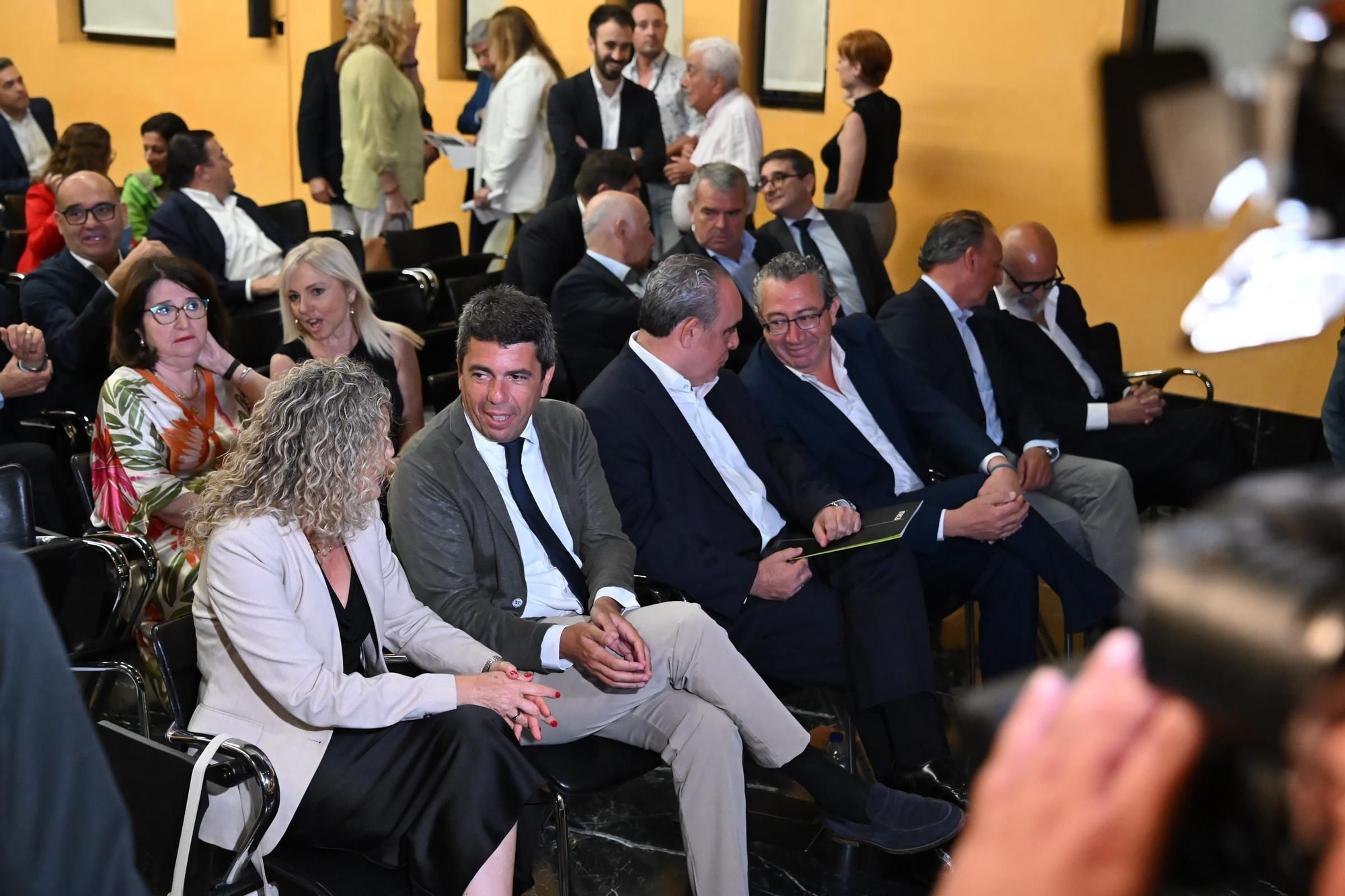 Ineca y Mazón se intercambian elogios