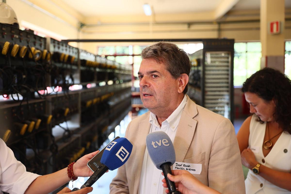 EN IMÁGENES: Visita de expertos internacionales del espacio al Pozo Sotón