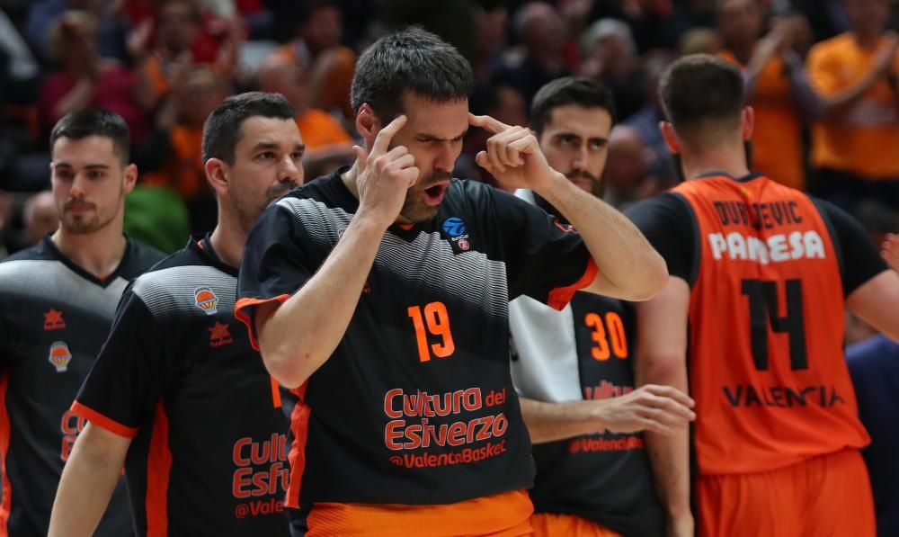 El Valencia Basket gana el primer partido de la fi