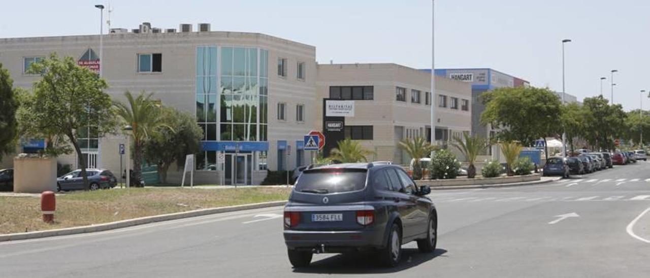 Las empresas de base tecnológica van ganando terreno al calzado en Elche Parque Empresarial