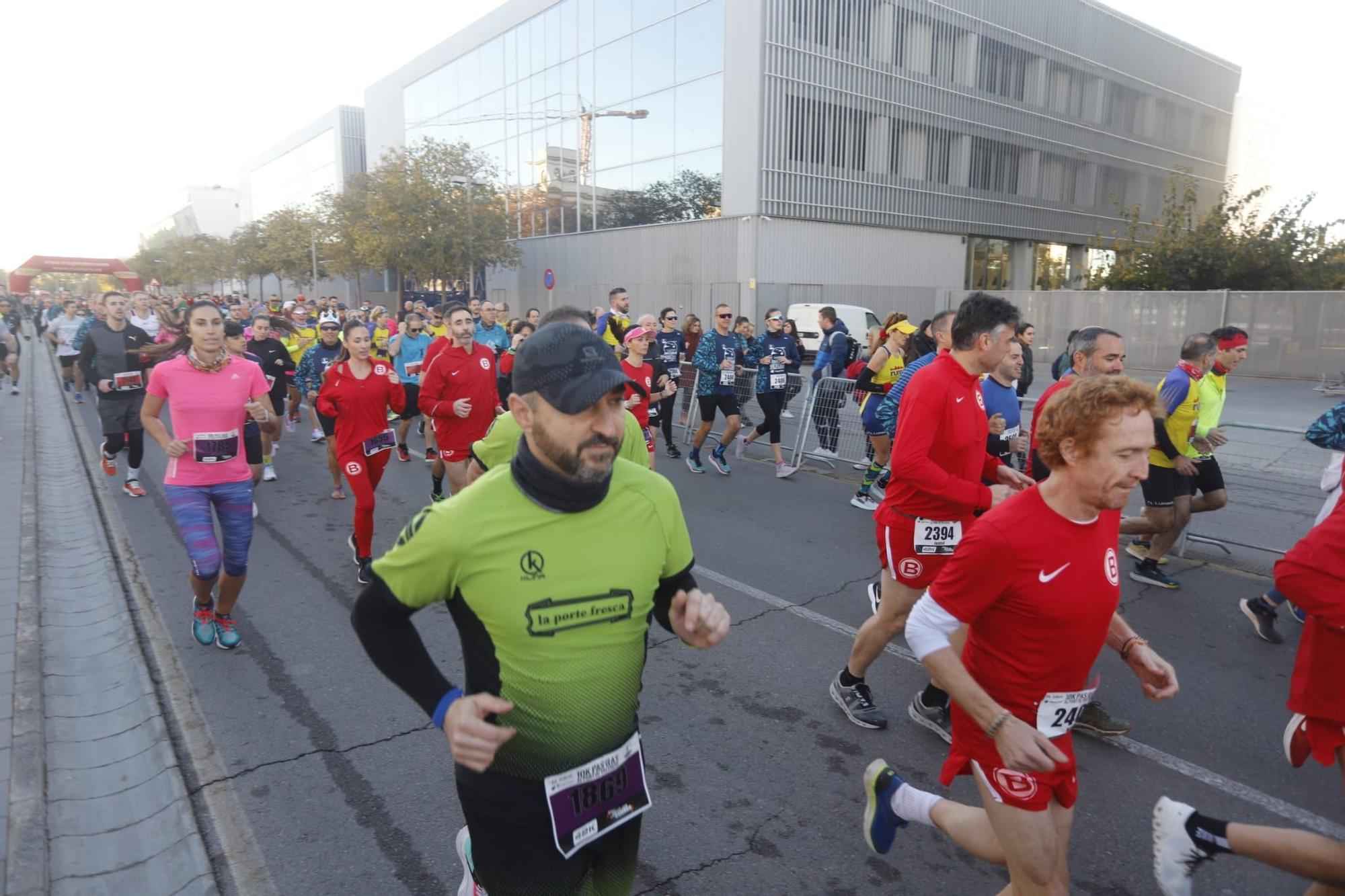 Búscate en la carrera 'Pas ras al port' de València