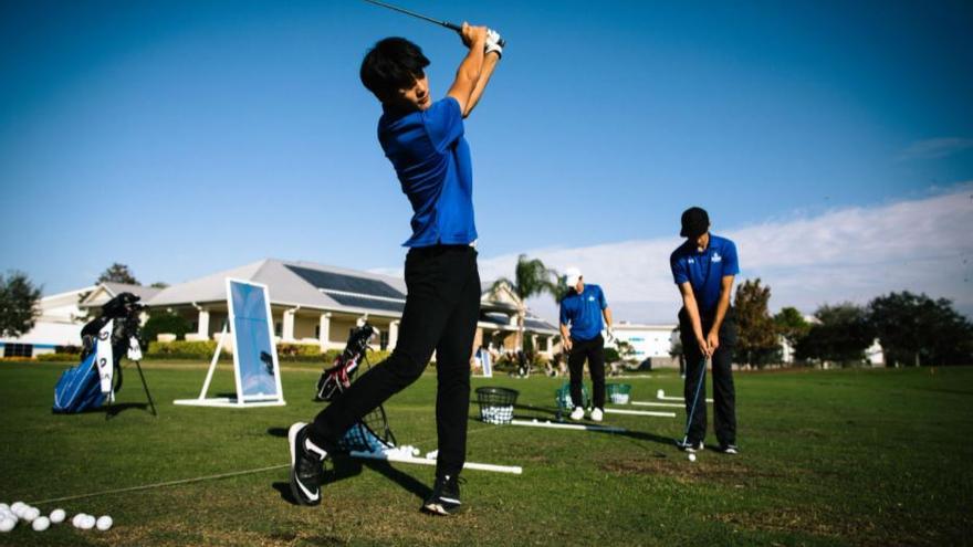 València estudia crear una escuela de golf