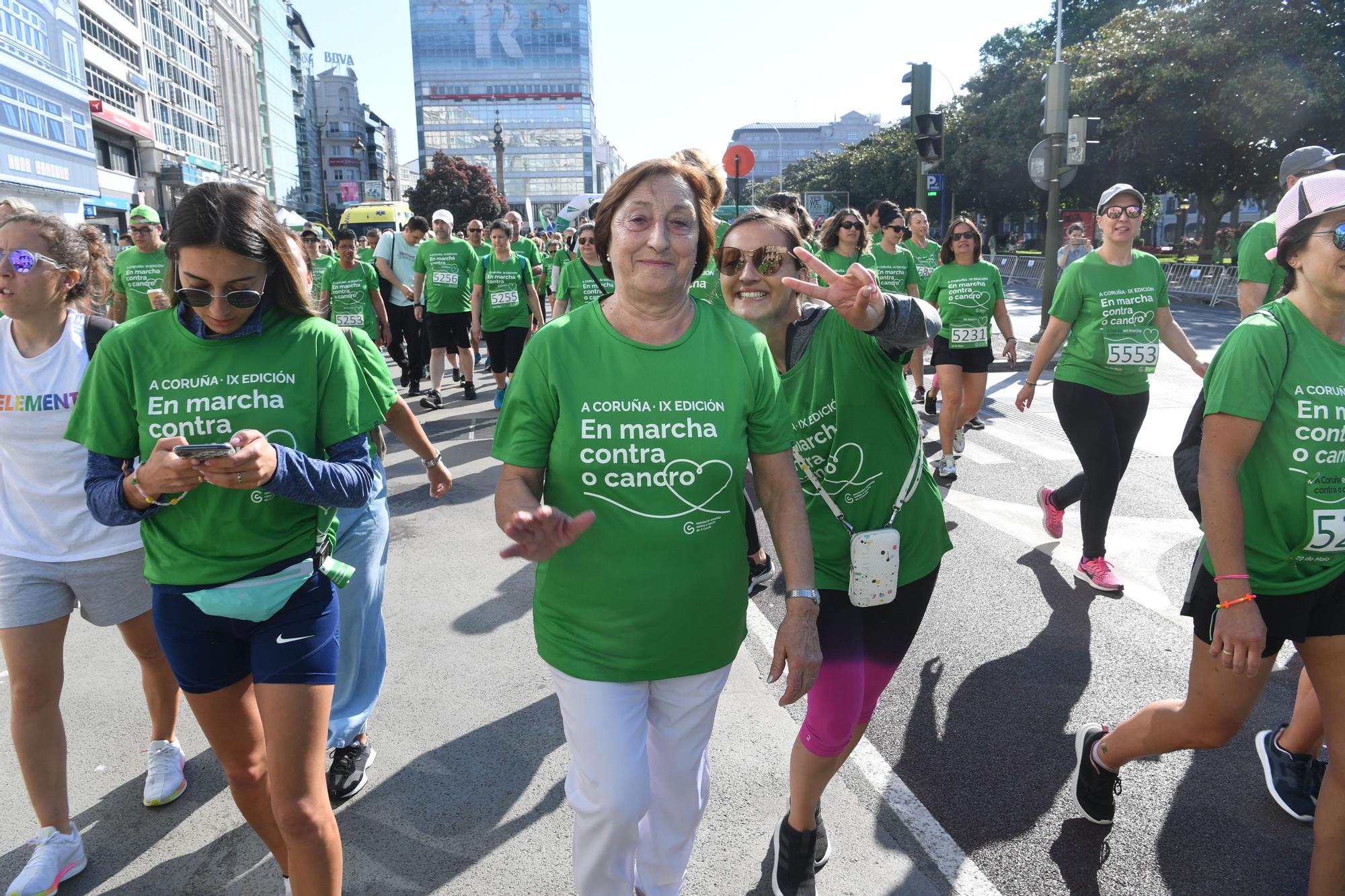 La Carrera contra el Cáncer tiñe de verde la ciudad