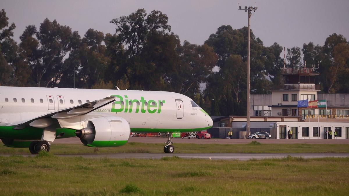 Llegada de un vuelo de Binter a Gran Canaria.