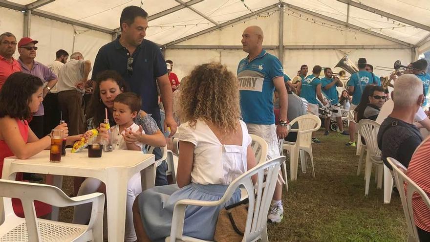 Ambás, en fiestas, dedica la jornada de hoy a los más pequeños