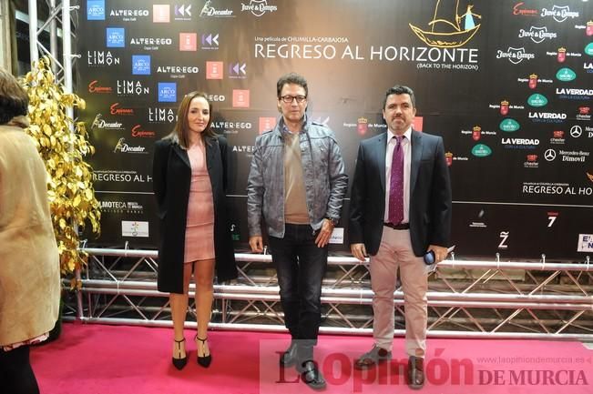 Estreno de 'Regreso al horizonte' en el cine Rex