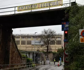 La construcción del horno float Saint-Gobain pasa por una bajada de sueldos (muy alta)