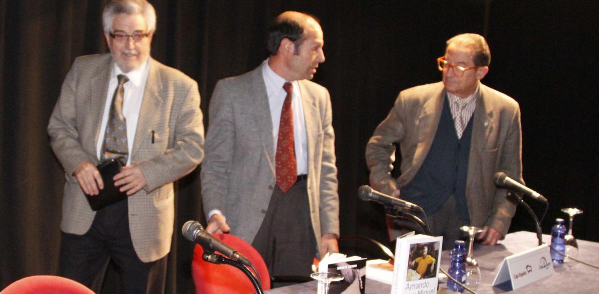 Adiós al "hijo del pueblo de los cacharros"