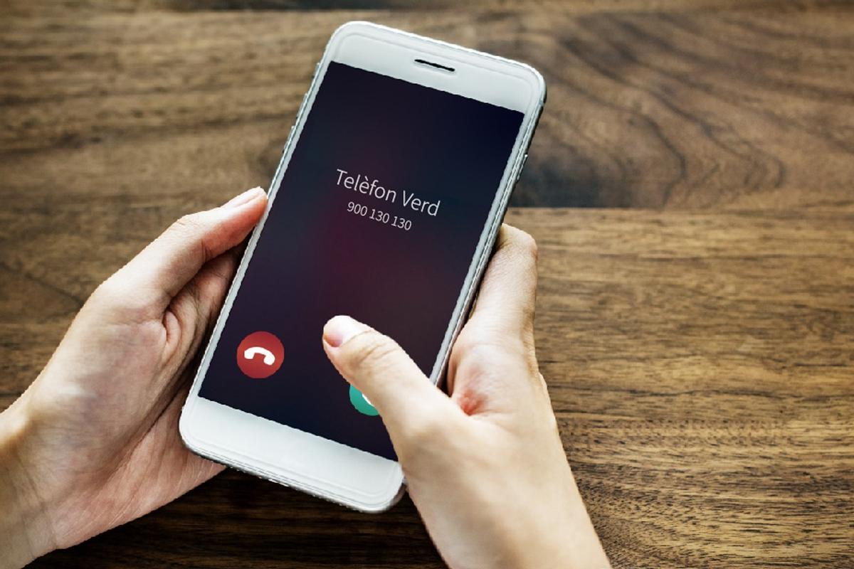 El Telèfon Verd de Rubí registra 9.786 trucades durant el 2020 El Telèfon Verd de Rubí registra 9.786 trucades durant el 2020