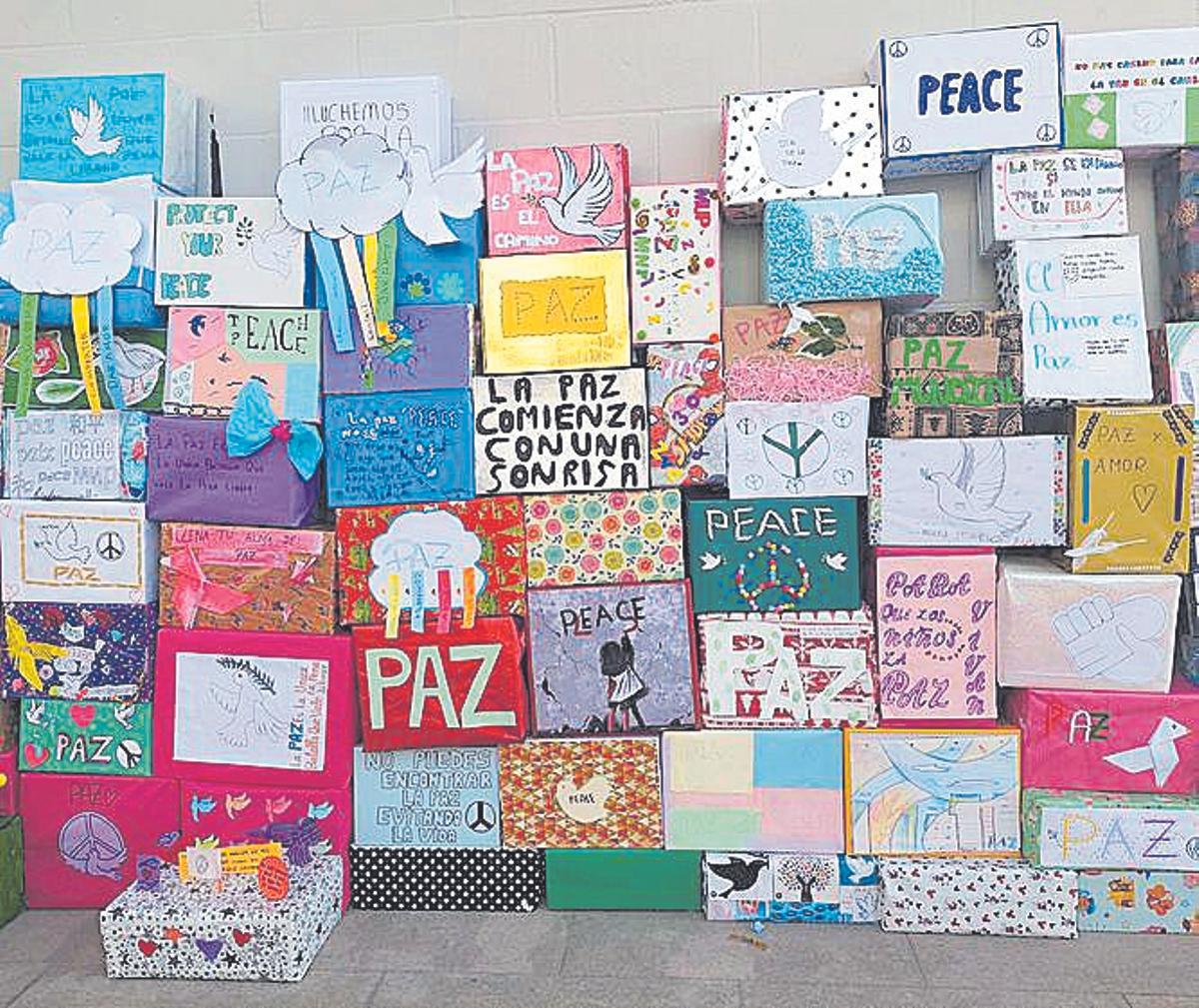 Mensajes del Muro de la Paz del IES Rafael de la Hoz.
