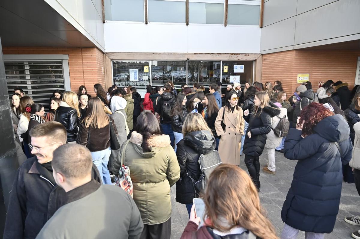 En imágenes I Oposiciones de Enfermería en Aragón