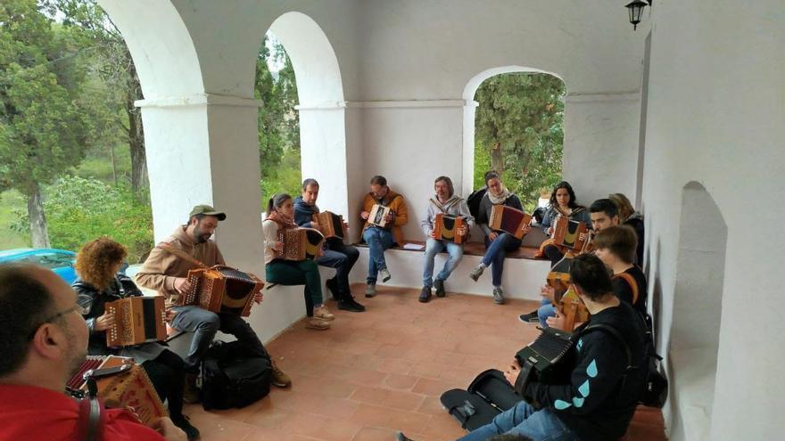 La fiesta del acordeón diatónico nunca acaba