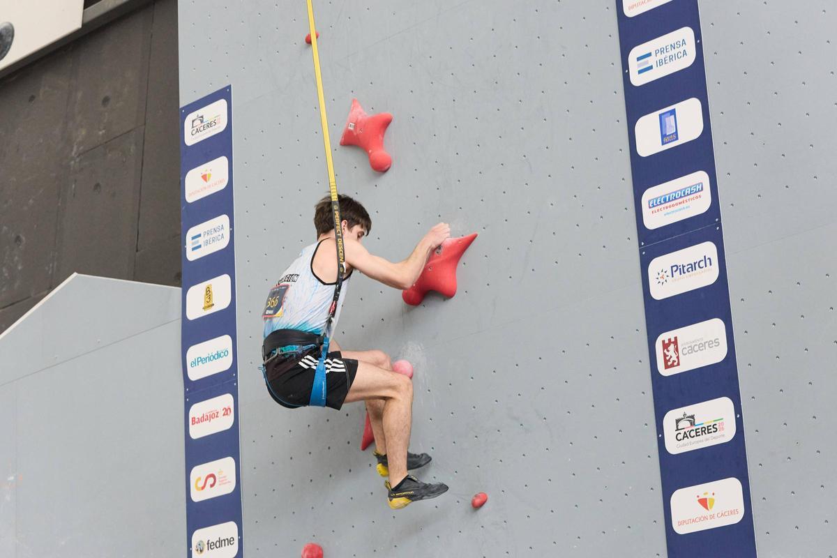 Galería | La emoción continúa en Cáceres con la Copa de España de Escalada Galería | La emoción continúa en Cáceres con la Copa de España de Escalada